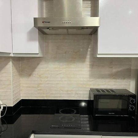 Kandi Big 1 Bedroom King Bed, Free Housekeeping, Wi-Fi Angeles Εξωτερικό φωτογραφία