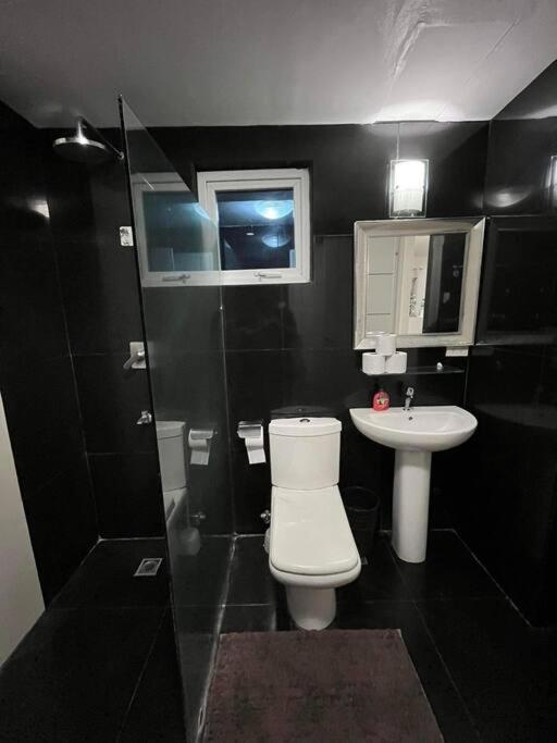 Kandi Big 1 Bedroom King Bed, Free Housekeeping, Wi-Fi Angeles Εξωτερικό φωτογραφία